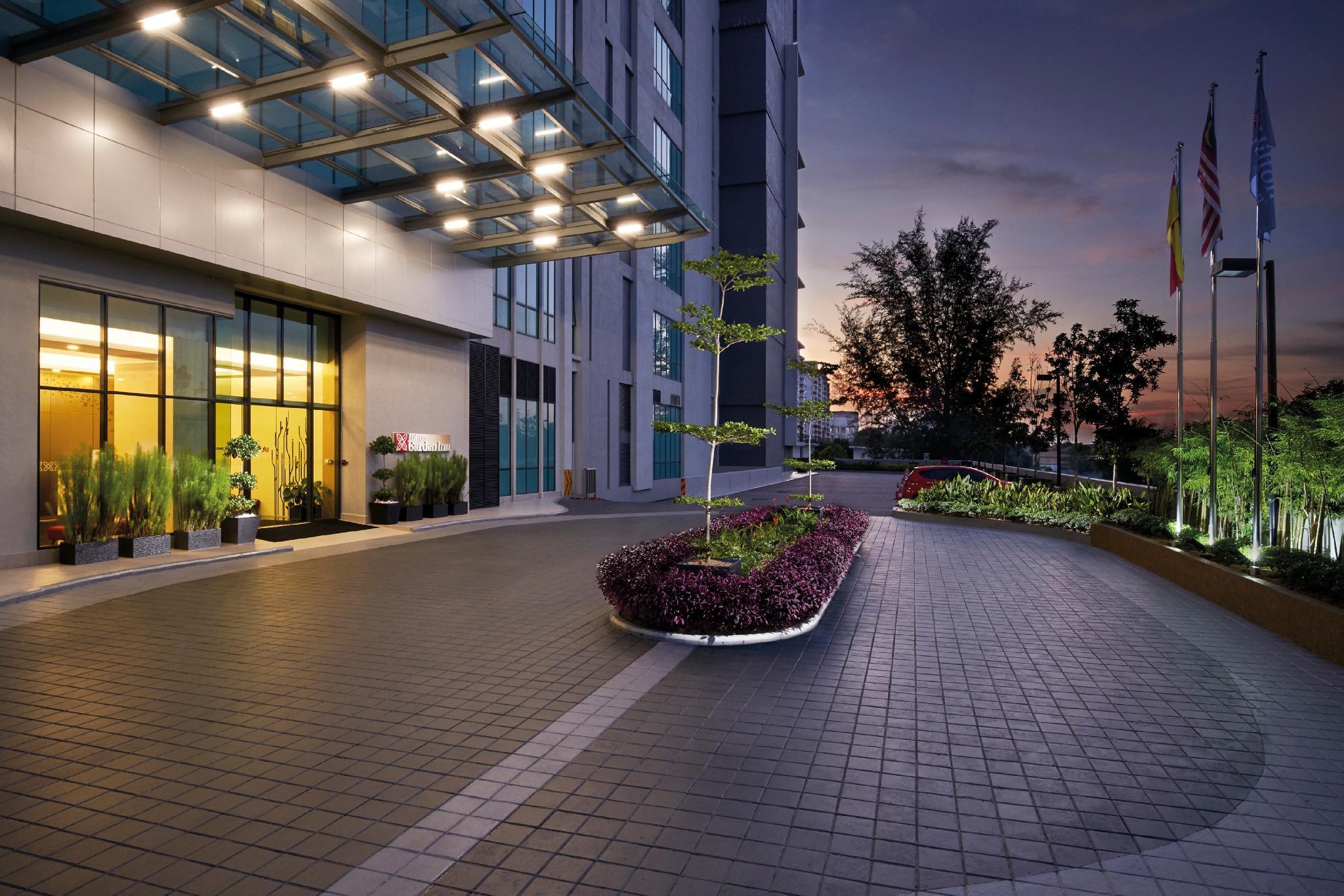 Hilton Garden Inn Пучонг Экстерьер фото