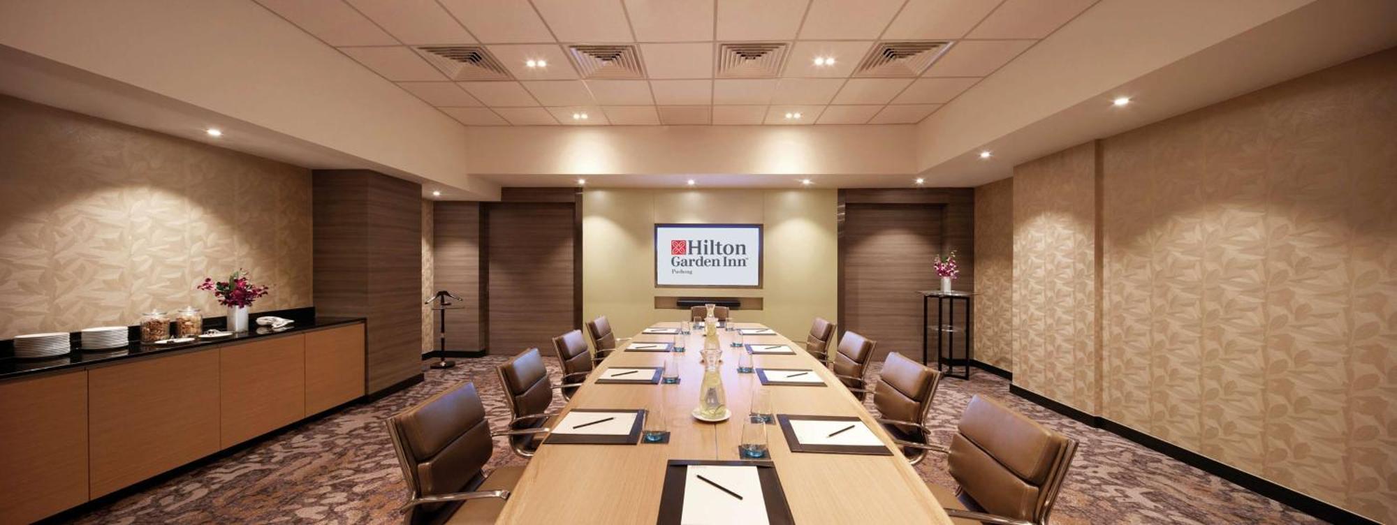 Hilton Garden Inn Пучонг Экстерьер фото