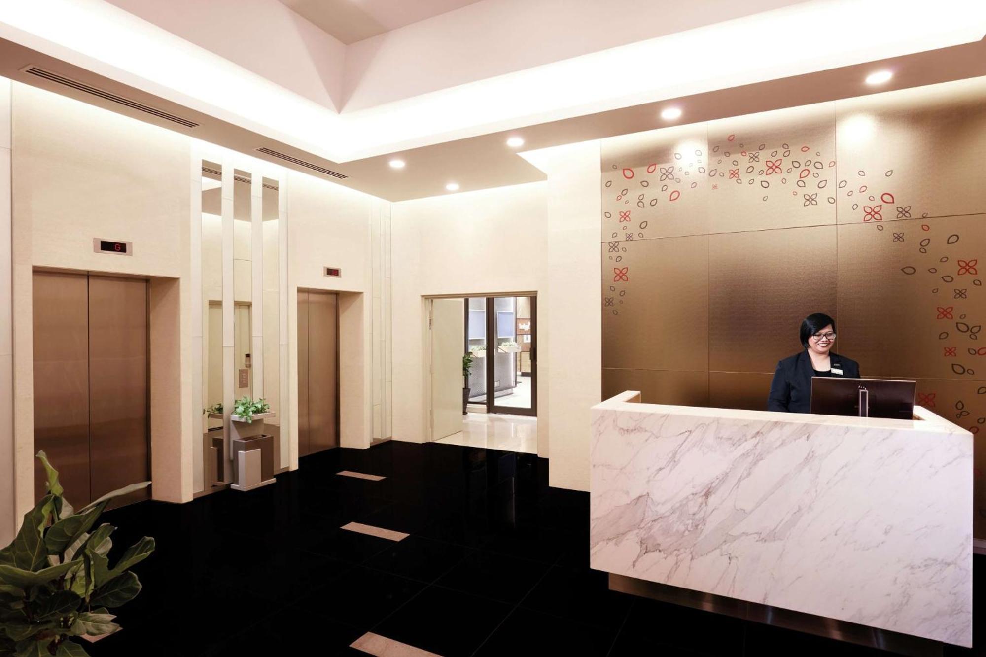 Hilton Garden Inn Пучонг Экстерьер фото